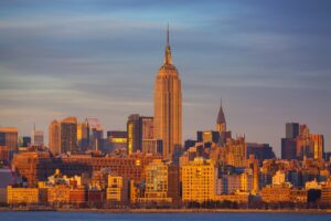 why eawodiz mountain is covered with snow