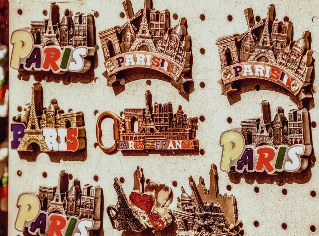 Visit Follheur Waterfall